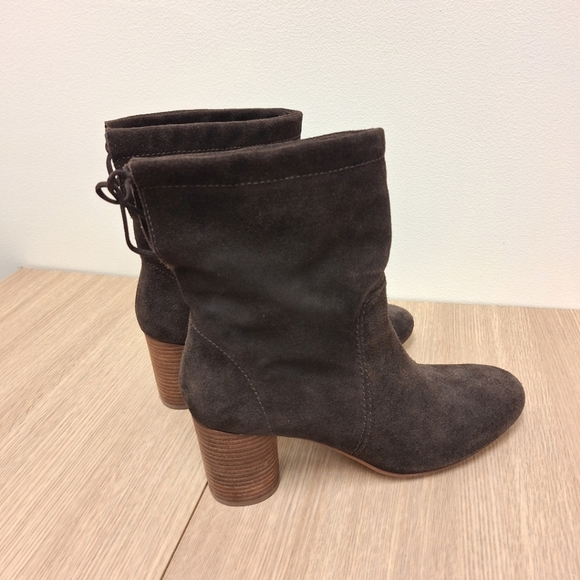 Madewell Women's Neva Foldover Boot in Suede - Picture 6 of 10